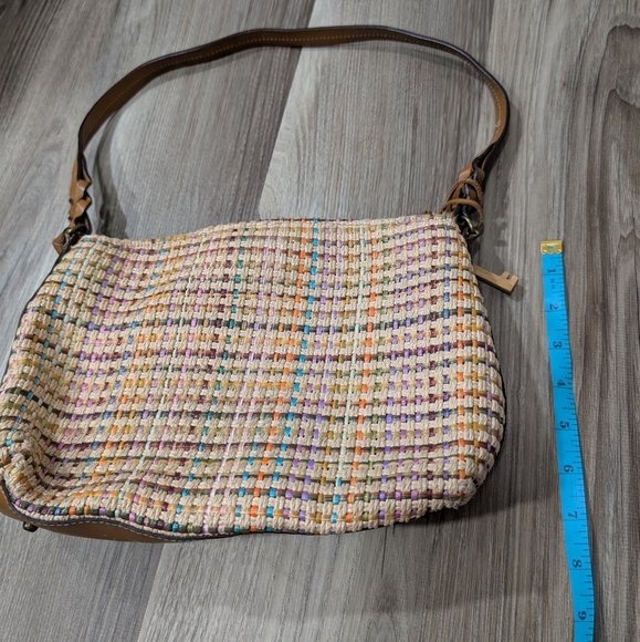 Fossil Multi-Color Classic Weave Shoulder Bag, Straw Purse, Brown Leather Trim - Picture 2 of 9